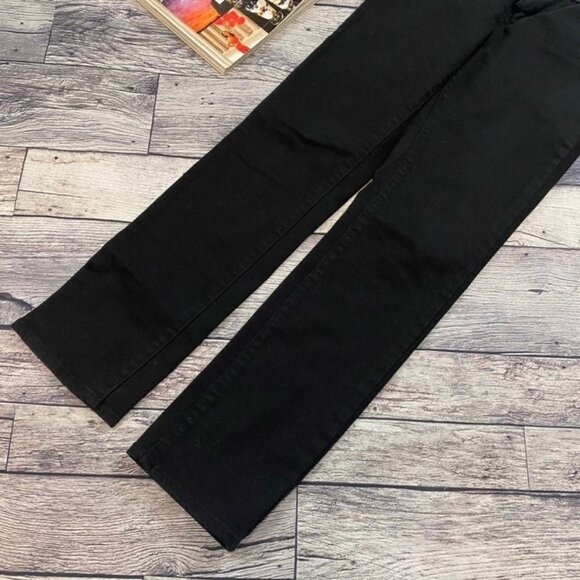 Levi's Black Denim Slight Curve Slim Classic - Picture 6 of 11